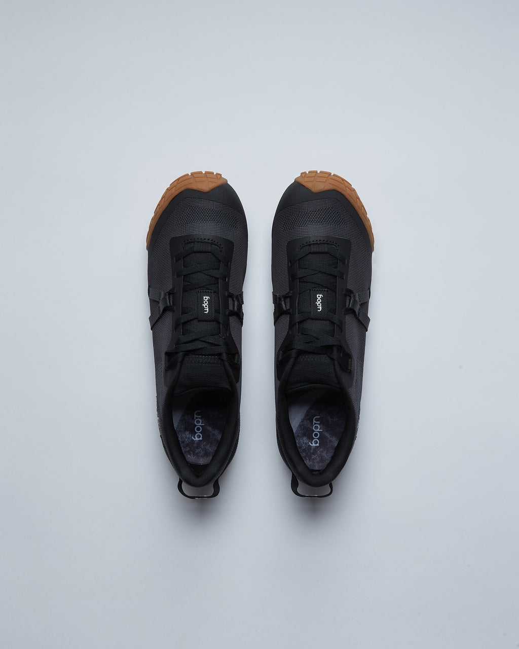 Distanza Carbon — Cinder Black